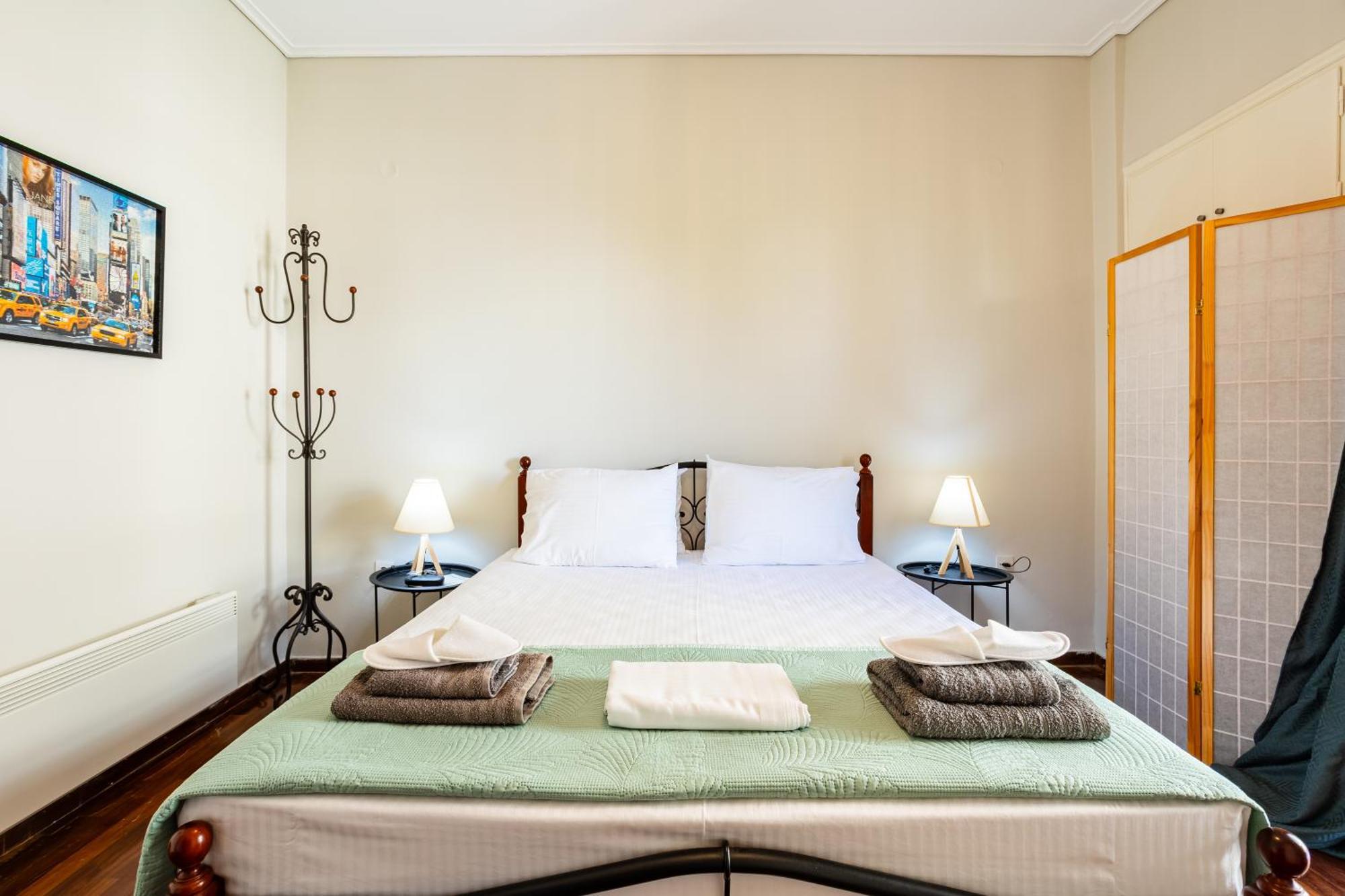 Vicky'S Cozy Nest, Your Home By The Sea Kalamata Esterno foto