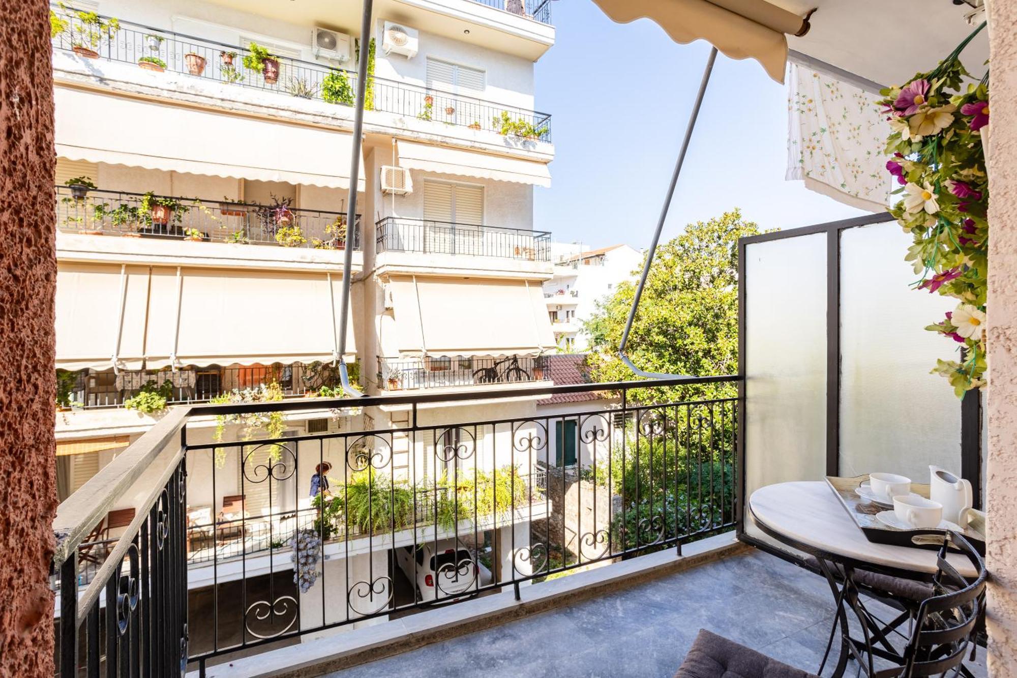 Vicky'S Cozy Nest, Your Home By The Sea Kalamata Esterno foto